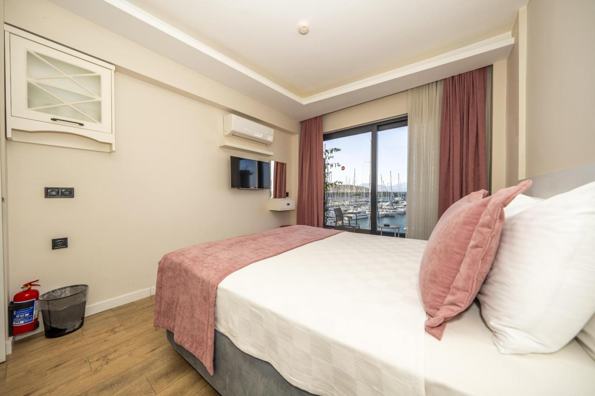 פאטהיה Ece Marina Suites מראה חיצוני תמונה